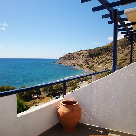 Big Blue Apartments Myrtos Esterno foto