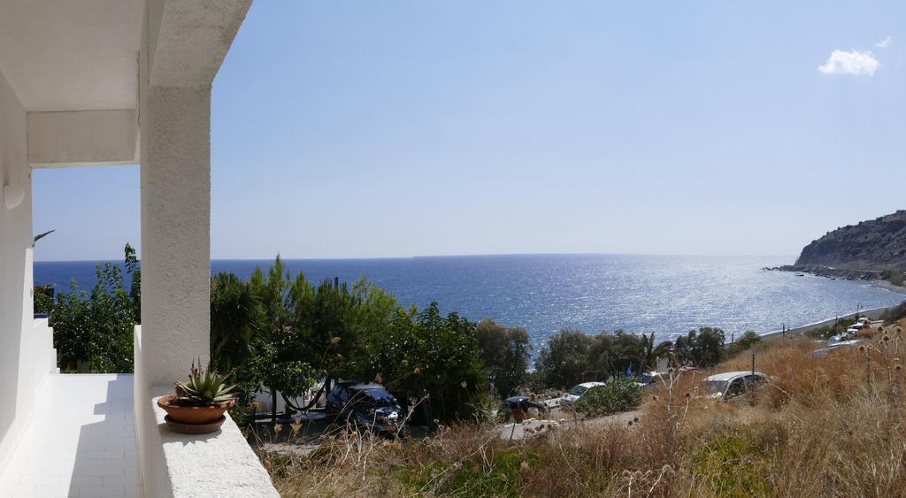 Big Blue Apartments Myrtos Esterno foto