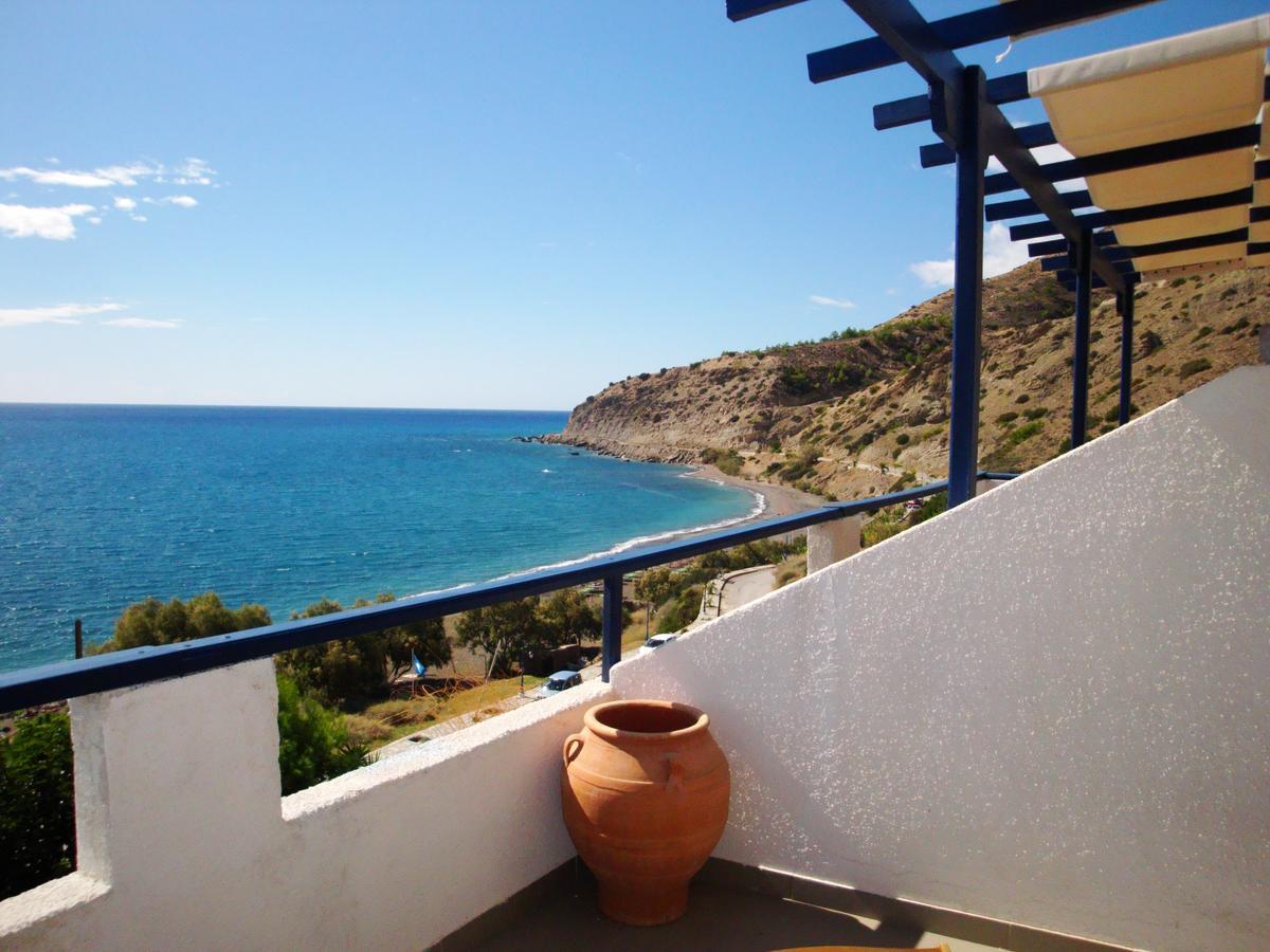 Big Blue Apartments Myrtos Esterno foto